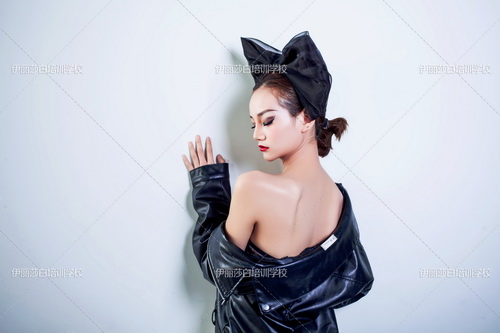 时尚创意妆,怎么化妆更漂亮,伊丽莎白化妆学校
