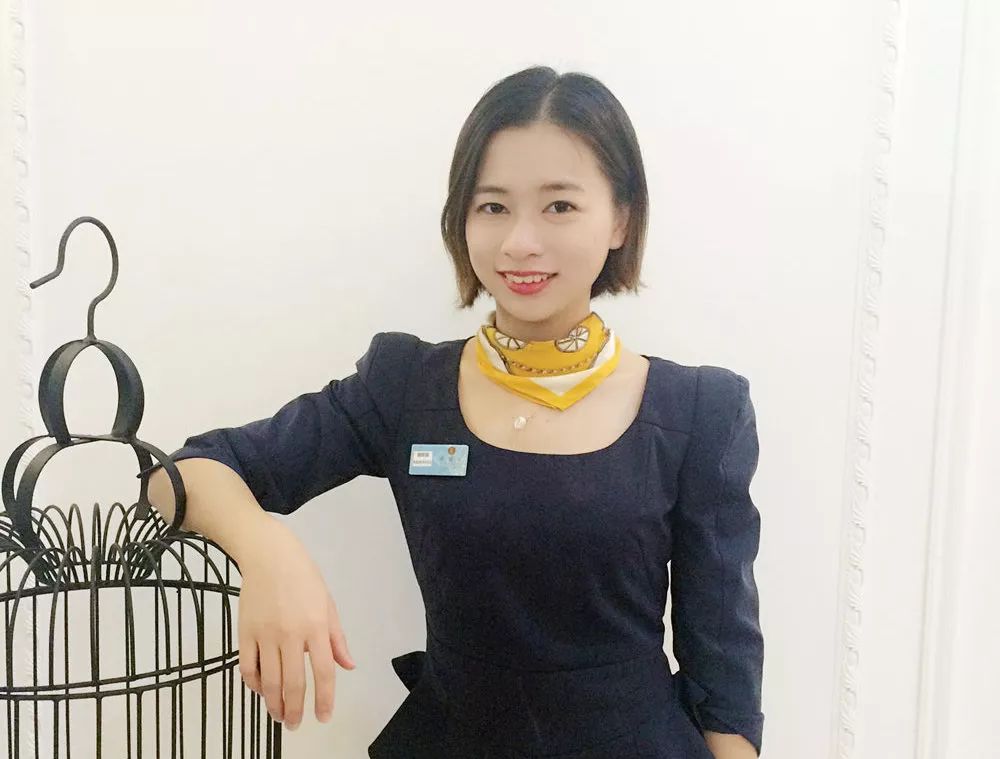 庞前露,伊丽汇东莞万达店副店长